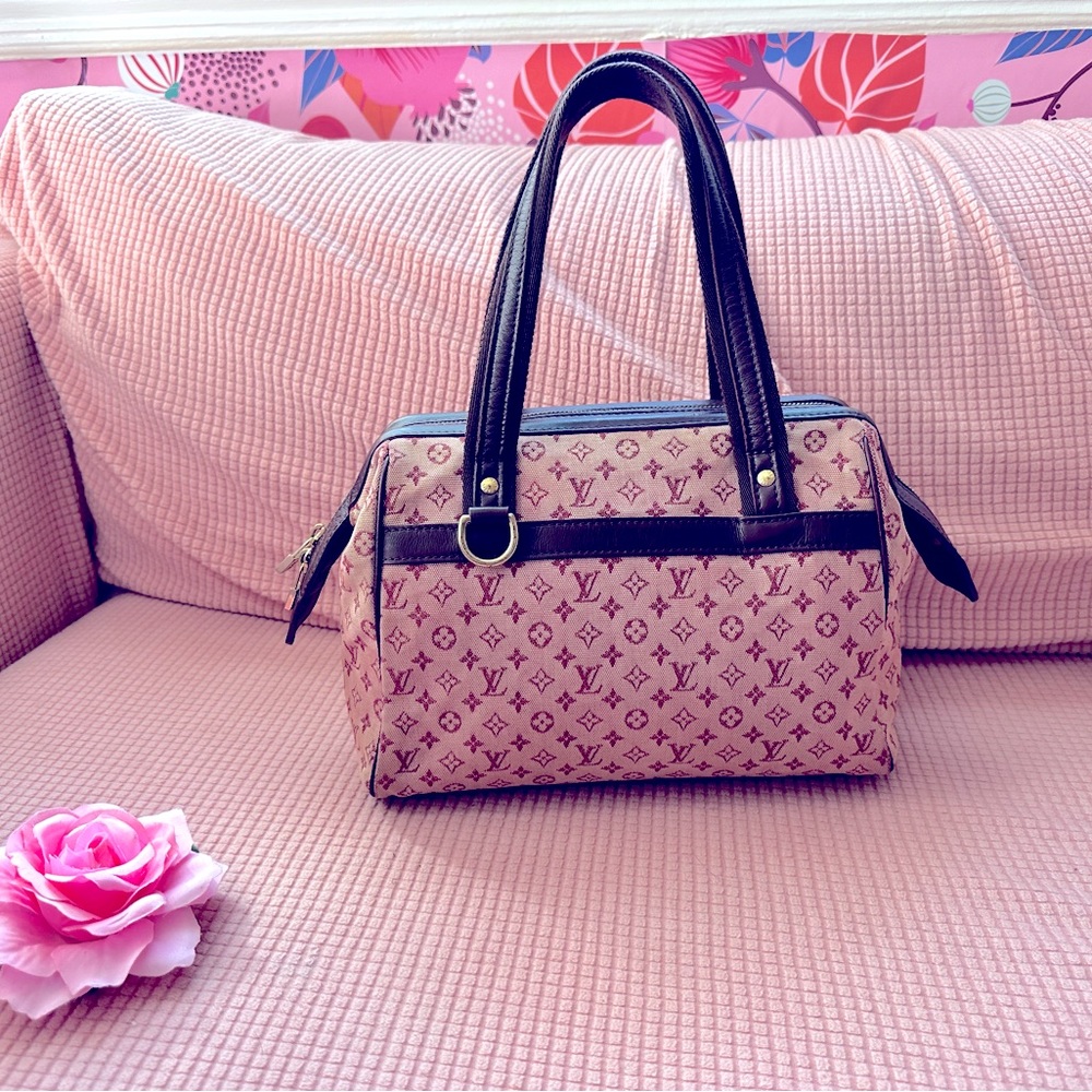 Louis Vuitton Red Josephine PM Handbag - SR0082 🌺